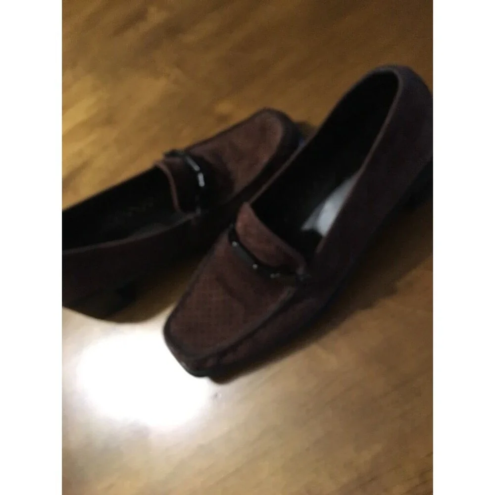 Stuart Weitzman Women's Shoes Brown Suede Perforated Shoes Size 7
